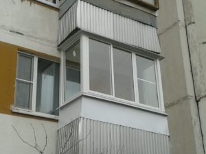 Балкон 2 метра холодное раздвижное остекление